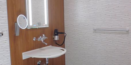 Bad im Wahlleistungszimmer